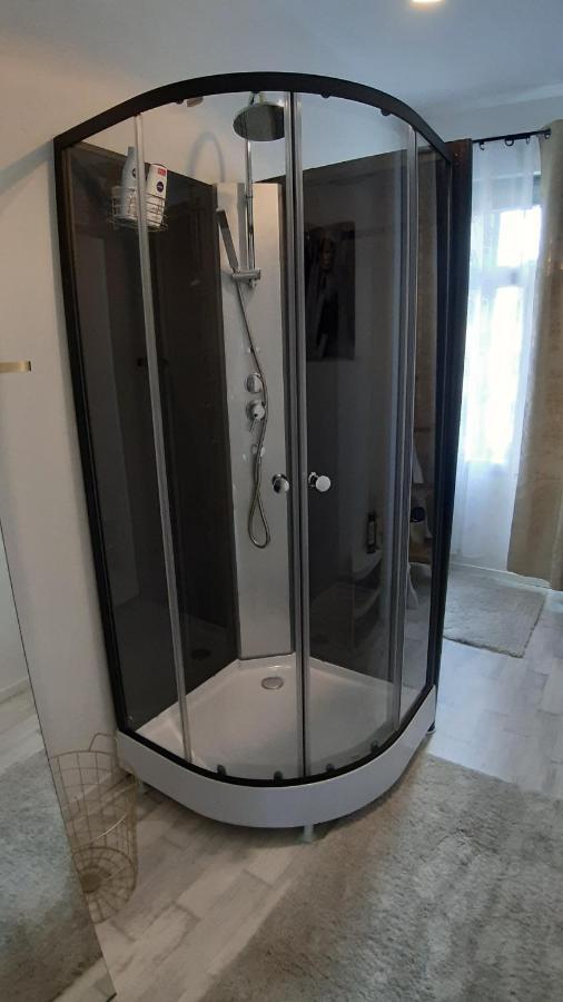 Room De Lux Spa " Tabarka " المظهر الخارجي الصورة